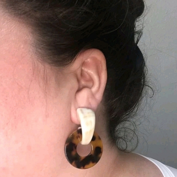 Drop earrings Tortoiseshell lightweight Cheetah print boho casual hoop 💖2/$30 - Picture 12 of 13